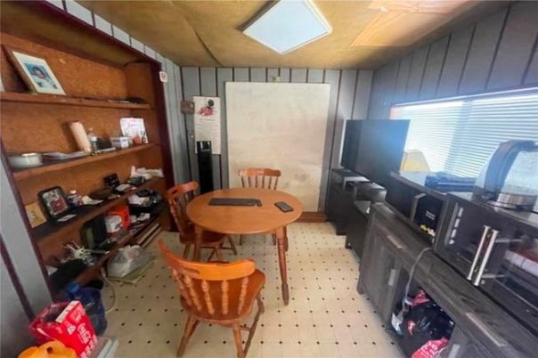 Dining room, Interior