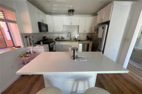 Interior, Kitchen, Stainless Steel Appliances, Wood Texture Flooring