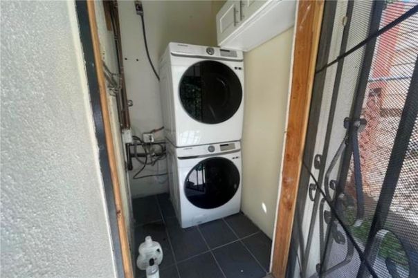Interior, Utility Closets, Washer
