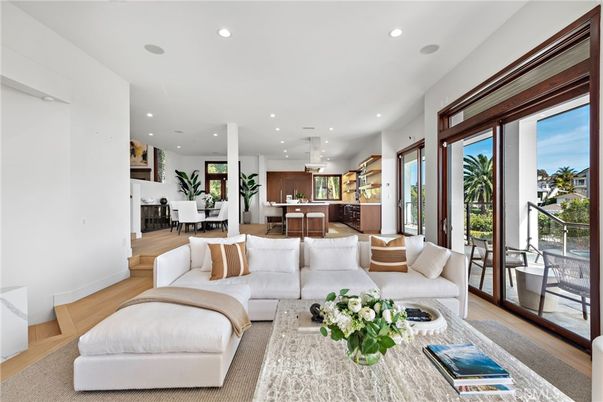 Dining room, Interior, Kitchen, Living room, Pendant Lights, Recessed Lighting, Wood Texture Flooring