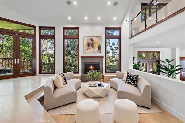 Fireplace, Interior, Living room, Recessed Lighting