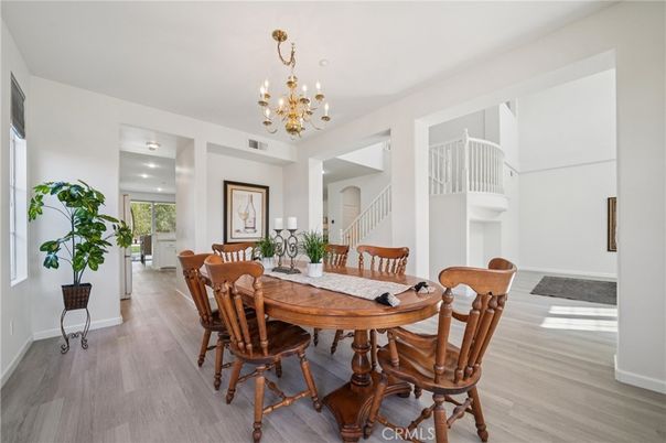 Chandelier, Dining room, Interior, Recessed Lighting, Wood Texture Flooring