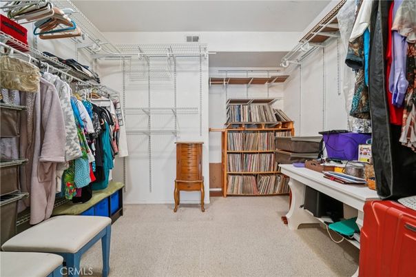 Interior, Walk-in Closets