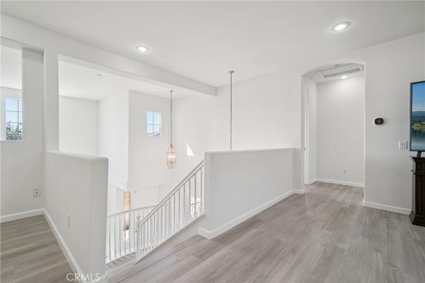 Interior, Pendant Lights, Recessed Lighting, Wood Texture Flooring