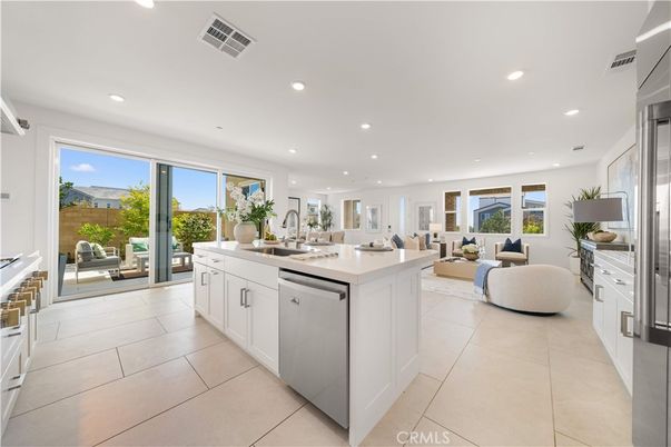 Interior, Kitchen, Living room, Recessed Lighting, Stainless Steel Appliances