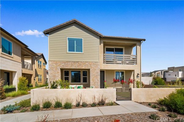Exterior, Facade, Brick Facade, Modern