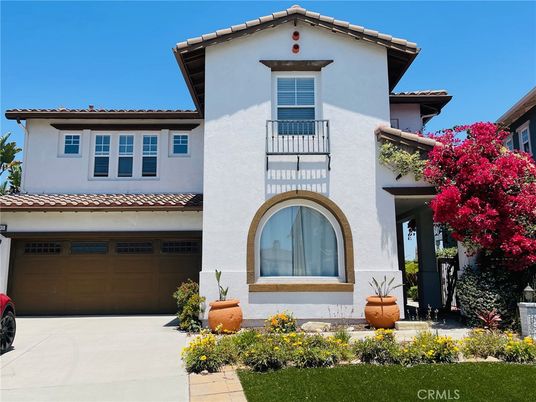 Attached, Exterior, Facade, Spanish Mediterranean