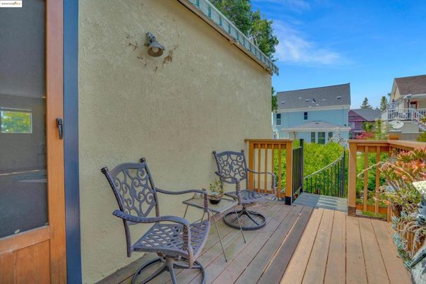 Exterior, Wood Texture Flooring