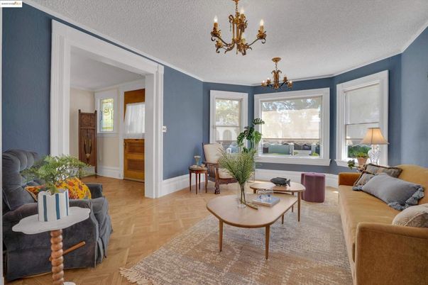 Chandelier, Interior, Living room, Wood Texture Flooring