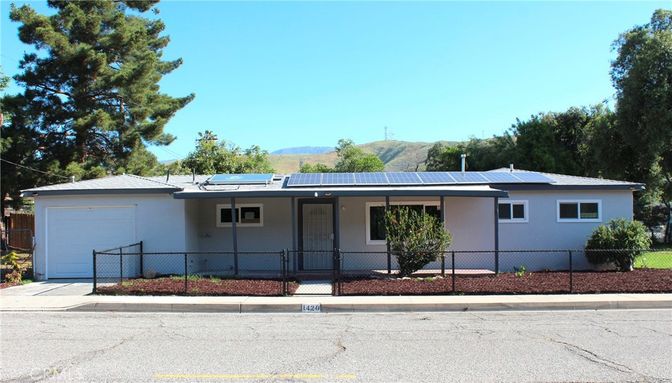 Detached Garage, Exterior, Facade, Solar Panels, Ranch