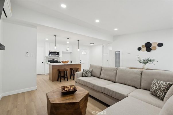 Interior, Kitchen, Living room, Pendant Lights, Recessed Lighting, Stainless Steel Appliances, Wood Texture Flooring