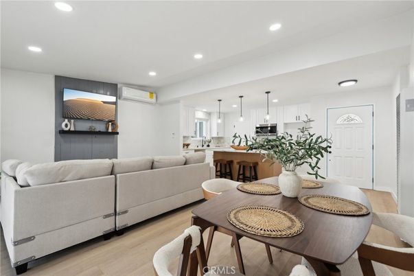 Dining room, Interior, Kitchen, Living room, Pendant Lights, Recessed Lighting, Wood Texture Flooring