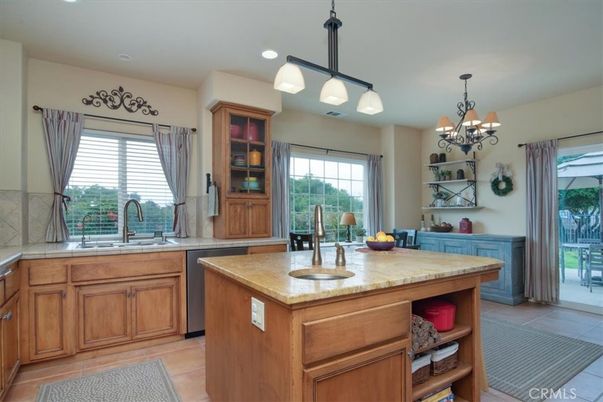 Chandelier, Interior, Kitchen, Recessed Lighting