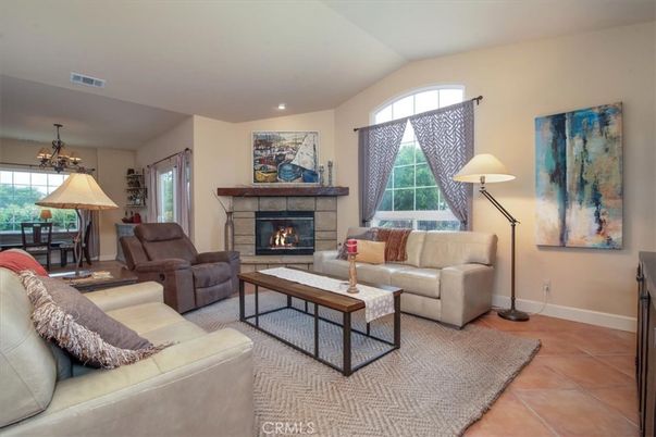Fireplace, Interior, Living room, Recessed Lighting