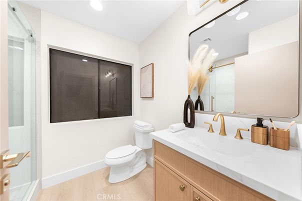 Bathroom, Interior, Recessed Lighting, Wood Texture Flooring