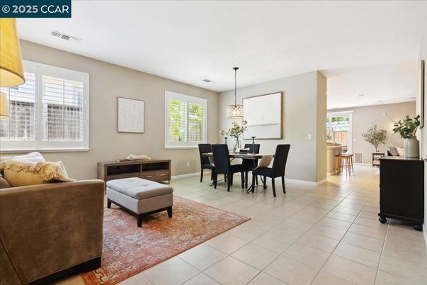Dining room, Interior, Pendant Lights, Recessed Lighting