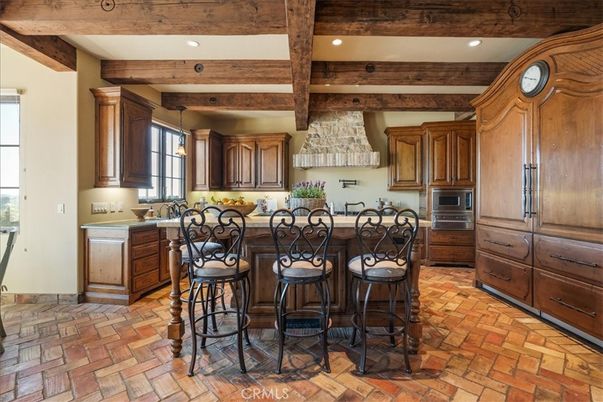 Interior, Kitchen, Recessed Lighting, Wooden Beams