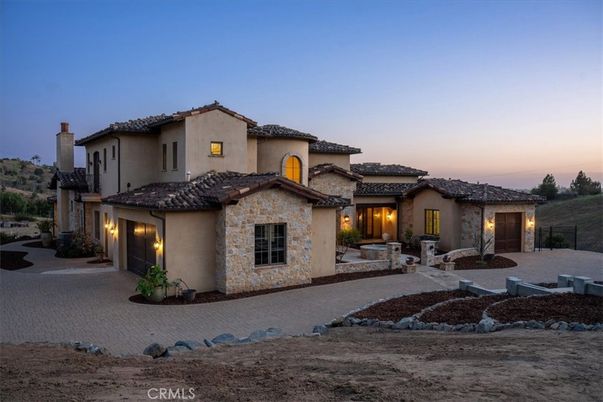Backyard, Exterior, Facade, Mediterranean