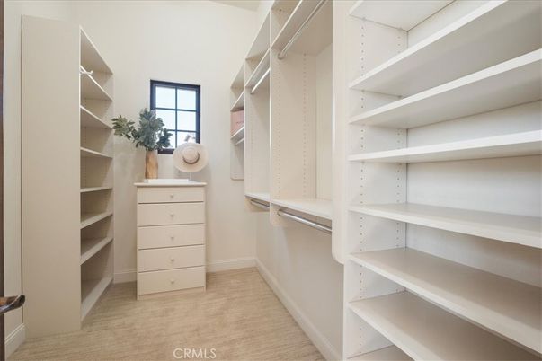 Interior, Walk-in Closets