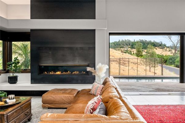 Fireplace, Interior, Living room