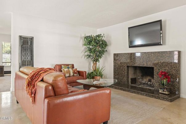 Fireplace, Interior, Living room