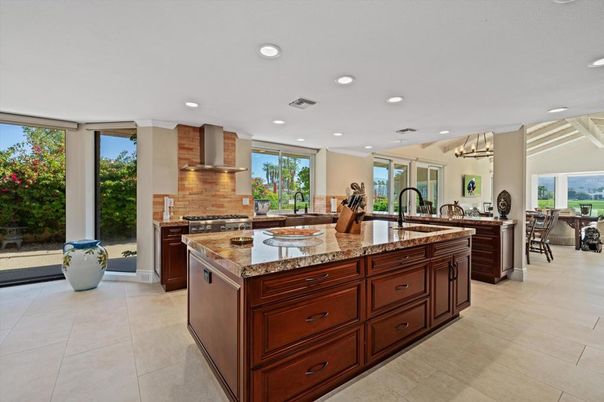 Dining room, Interior, Kitchen, Recessed Lighting