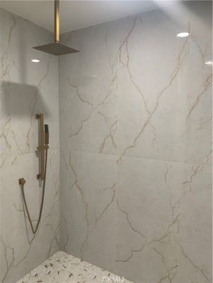 Bathroom, Interior, Marble Walls, Recessed Lighting