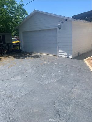 Detached Garage, Exterior