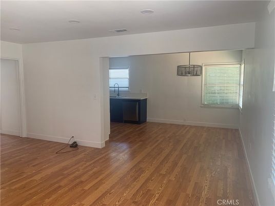 Empty room, Interior, Pendant Lights, Wood Texture Flooring