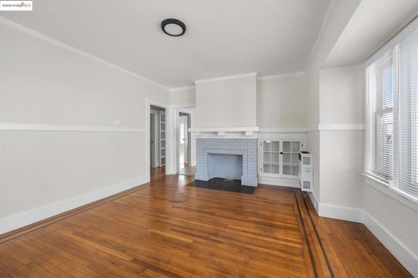 Empty room, Fireplace, Interior, Wood Texture Flooring