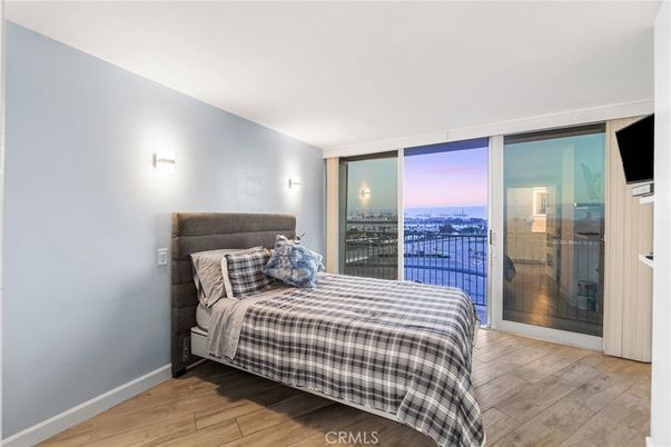 Bedroom, Interior, Water, Wood Texture Flooring