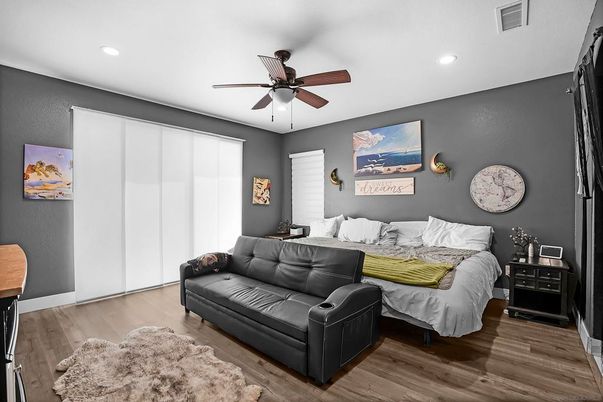 Bedroom, Interior, Recessed Lighting, Wood Texture Flooring