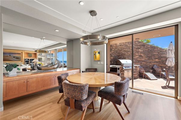 Dining room, Interior, Pendant Lights, Recessed Lighting, Stone Walls, Wood Texture Flooring