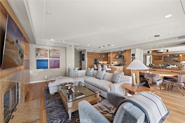Dining room, Interior, Kitchen, Living room, Pendant Lights, Recessed Lighting, Stainless Steel Appliances, Wood Texture Flooring