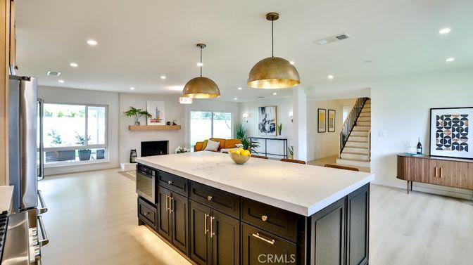 Fireplace, Interior, Kitchen, Pendant Lights, Recessed Lighting, Wood Texture Flooring