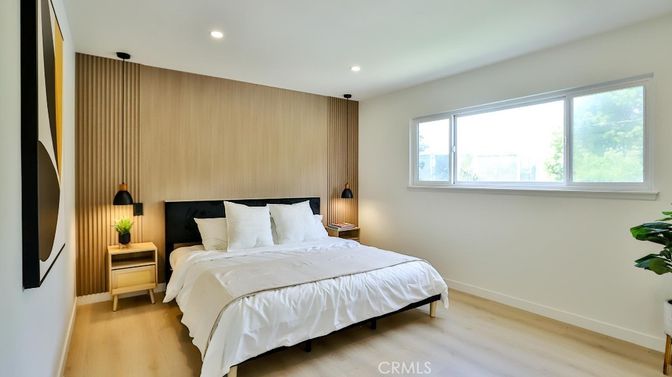 Bedroom, Interior, Recessed Lighting, Wood Texture Flooring