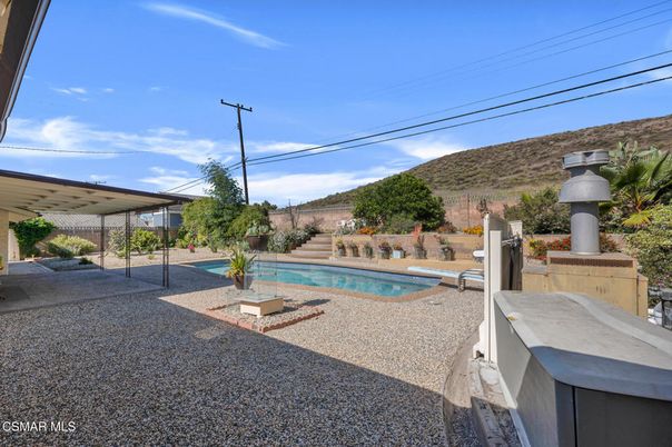 Exterior, Pool