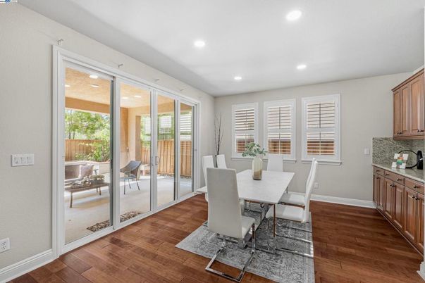Dining room, Interior, Recessed Lighting, Wood Texture Flooring