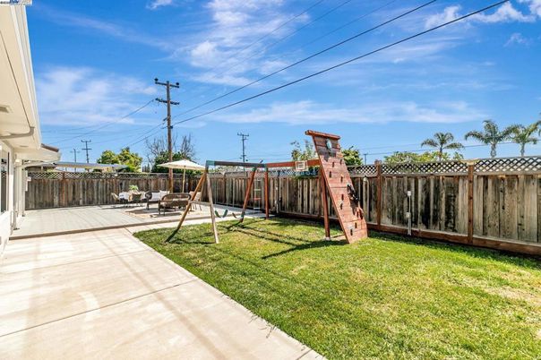 Backyard, Exterior, Playground