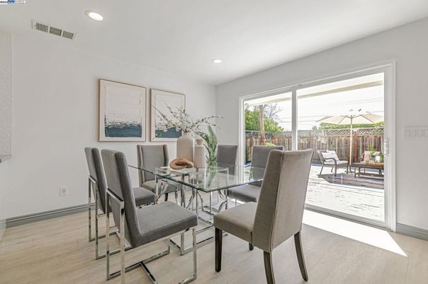 Dining room, Interior, Recessed Lighting, Wood Texture Flooring