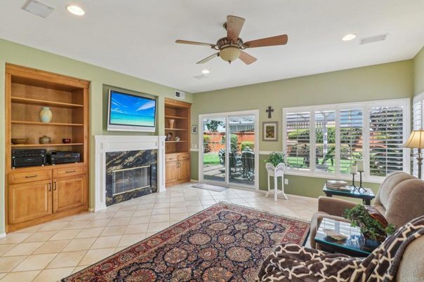 Fireplace, Interior, Recessed Lighting