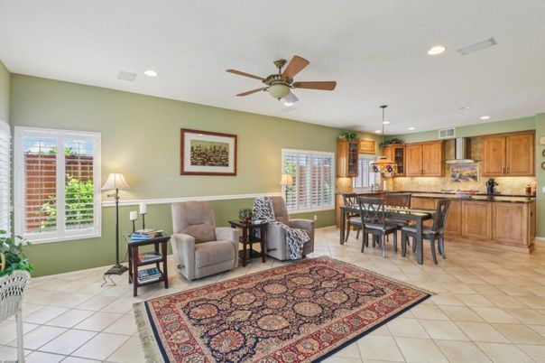 Dining room, Interior, Kitchen, Recessed Lighting