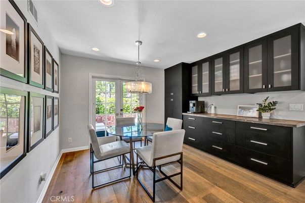 Chandelier, Dining room, Interior, Pendant Lights, Recessed Lighting, Wood Texture Flooring