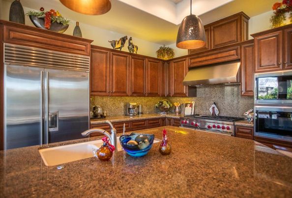 Interior, Kitchen, Pendant Lights, Stainless Steel Appliances