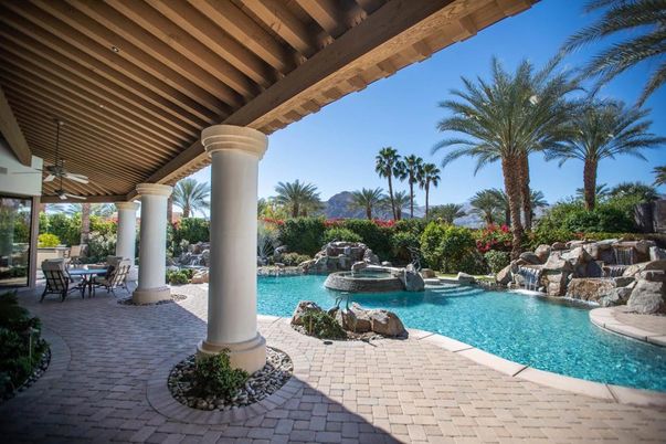 Exterior, Pool