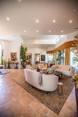 Chandelier, Interior, Living room, Recessed Lighting