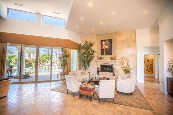 Fireplace, Interior, Living room, Recessed Lighting