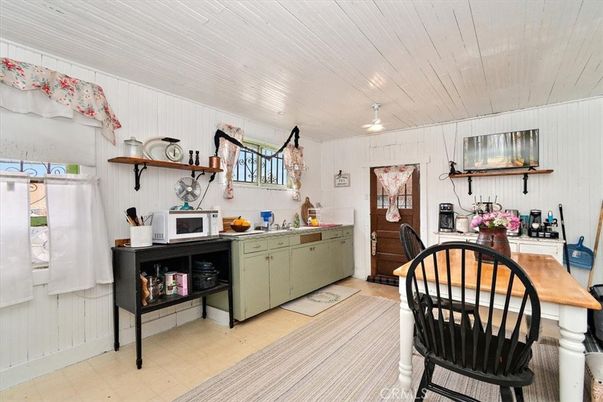 Interior, Kitchen