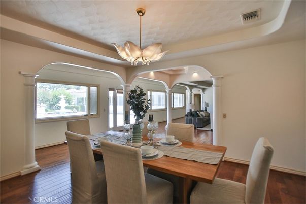 Chandelier, Dining room, Interior, Wood Texture Flooring