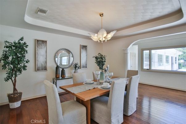Chandelier, Dining room, Interior, Wood Texture Flooring